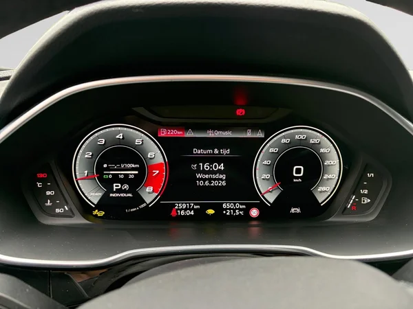 AUDI Q3 Sportback (2024) — foto 21 van 21