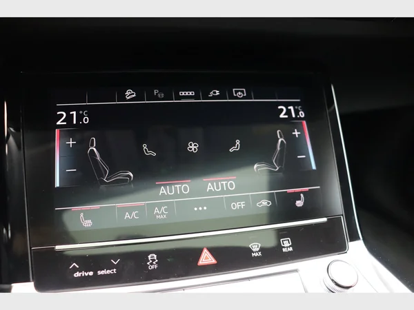 AUDI e-tron (2022) — foto 3 van 35