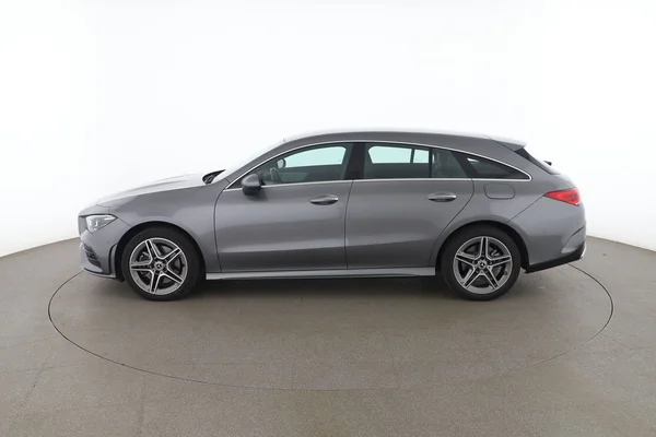 Mercedes-Benz CLA-Klasse (2023) — foto 9 van 16