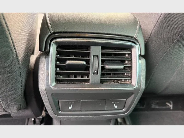 Skoda Karoq (2022) — foto 17 van 24