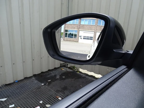 Fiat 600 (2025) — foto 15 van 25