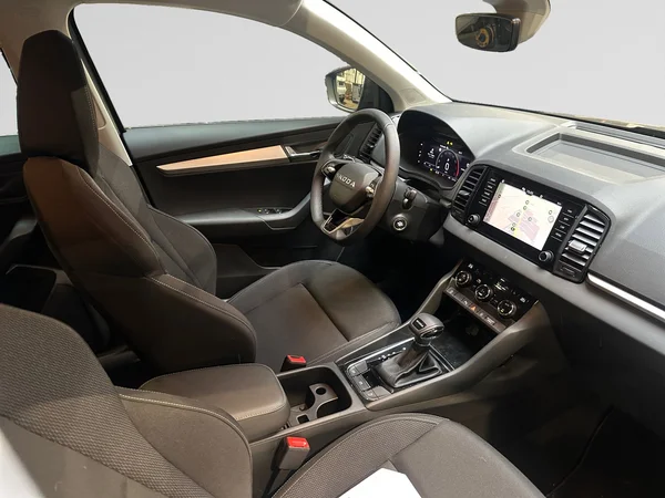 SKODA Karoq (2025) — foto 5 van 23