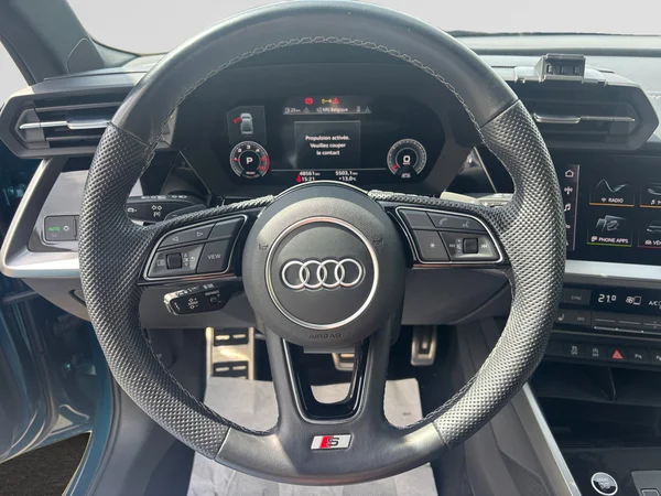 AUDI A3 Sedan (2024) — foto 5 van 18