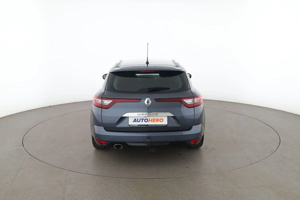 Renault Megane (2020) — foto 11 van 16