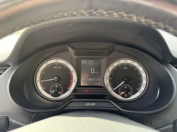 Škoda Octavia (2020) — foto 7 van 20