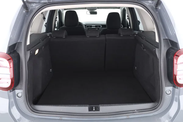 Dacia Duster (2023) — foto 10 van 18