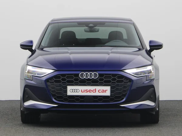 AUDI A3 Sedan (2025) — foto 16 van 20