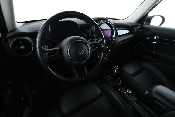 MINI MINI (2023) — foto 2 van 16