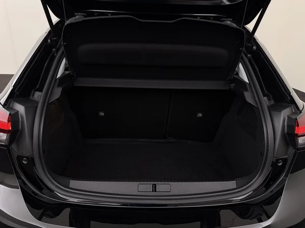 OPEL Corsa (2023) — foto 8 van 27