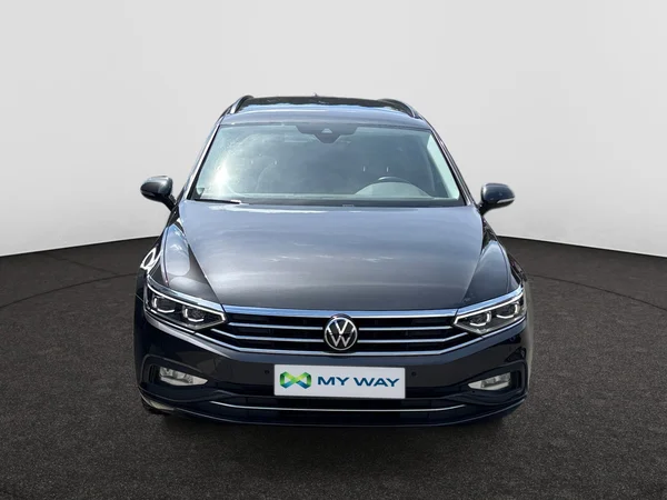 VOLKSWAGEN Passat Variant (2022) — foto 15 van 21