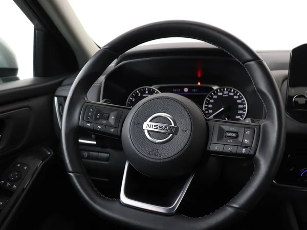 NISSAN Qashqai (2022) — foto 14 van 29