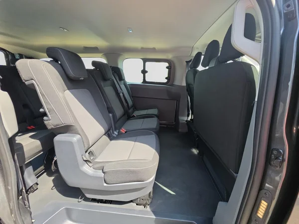 VOLKSWAGEN Transporter T7 32 Combi Lwb Dsl (2025) — foto 10 van 24