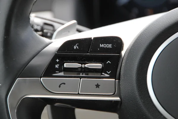 Hyundai Tucson (2021) — foto 9 van 44