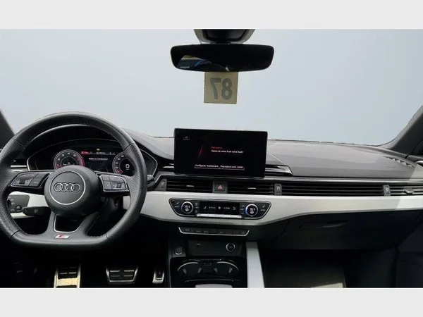 Audi A4 Avant (2024) — foto 7 van 31