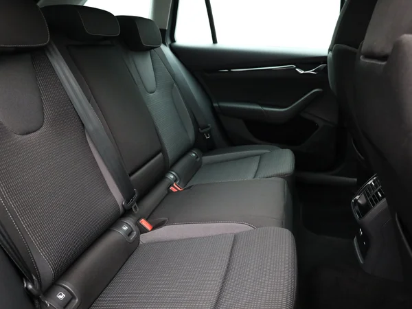 SKODA Octavia Combi (2023) — foto 7 van 20