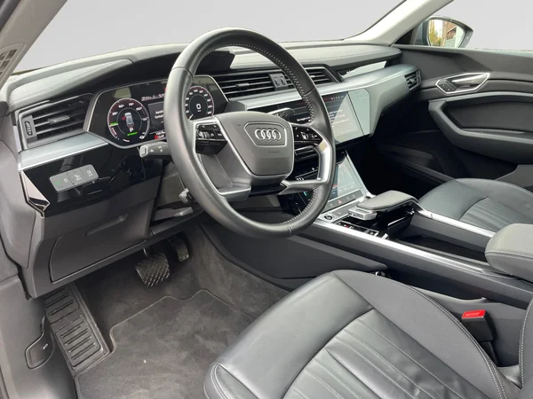 AUDI E-tron Sportback (2021) — foto 3 van 24