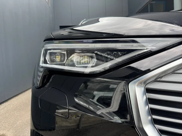 AUDI e-tron (2022) — foto 21 van 28