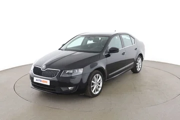 Skoda Octavia 4c889072-7794-44ab-bf4d-2f4b0984cf5c