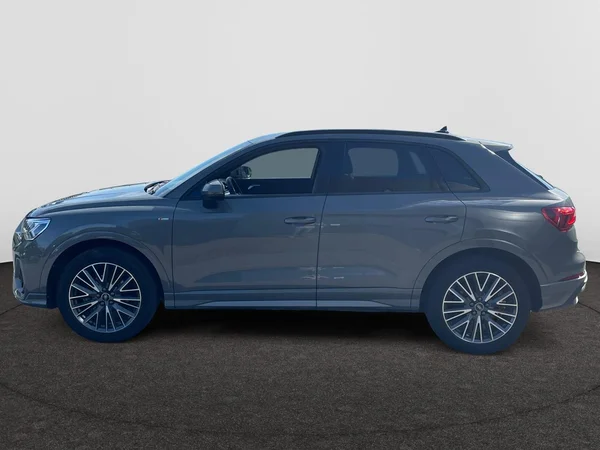 AUDI Q3 (2024) — foto 18 van 21