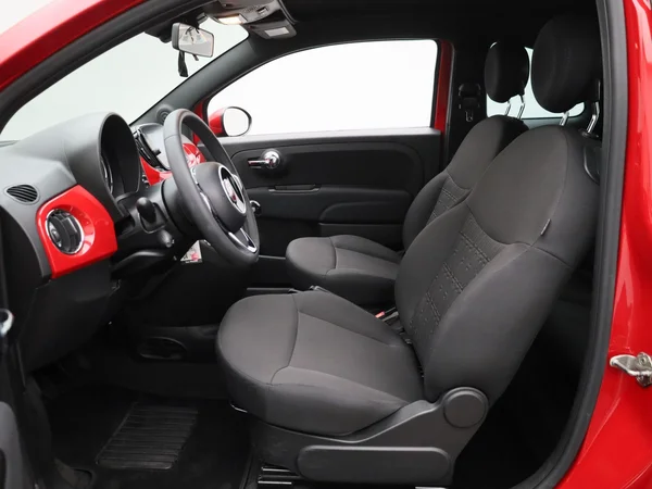 Fiat 500C (2023) — foto 37 van 37