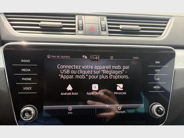 Skoda Superb Combi (2023) — foto 17 van 27