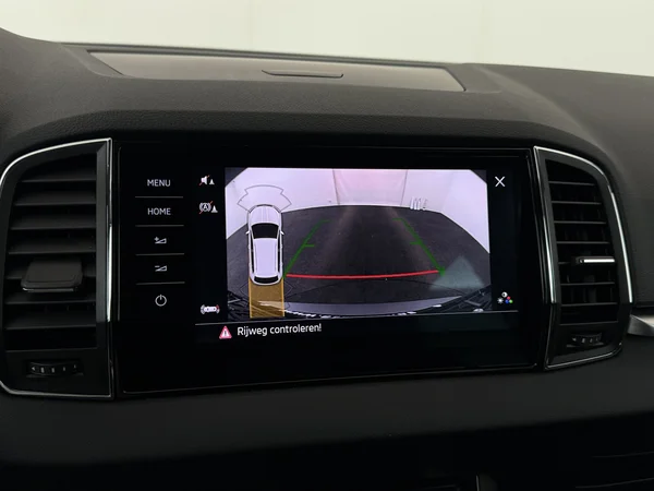 SKODA Karoq (2021) — foto 11 van 30