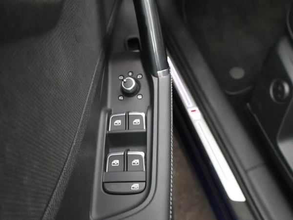 AUDI Q2 (2022) — foto 15 van 29
