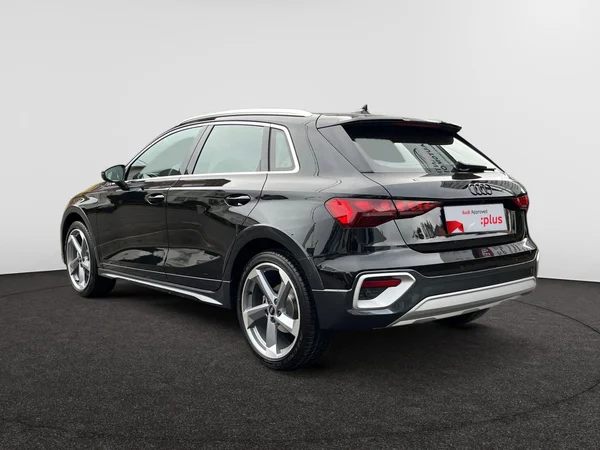 AUDI A3 Allstreet (2024) — foto 8 van 15