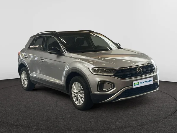 VOLKSWAGEN T-Roc (2022) — foto 20 van 22