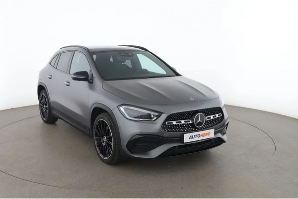 Mercedes-Benz GLA-Klasse (2023) — foto 14 van 16