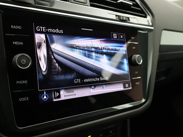 VOLKSWAGEN Tiguan eHybrid (PHEV) (2022) — foto 13 van 25