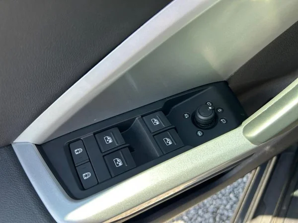 AUDI Q3 Sportback (2022) — foto 21 van 31