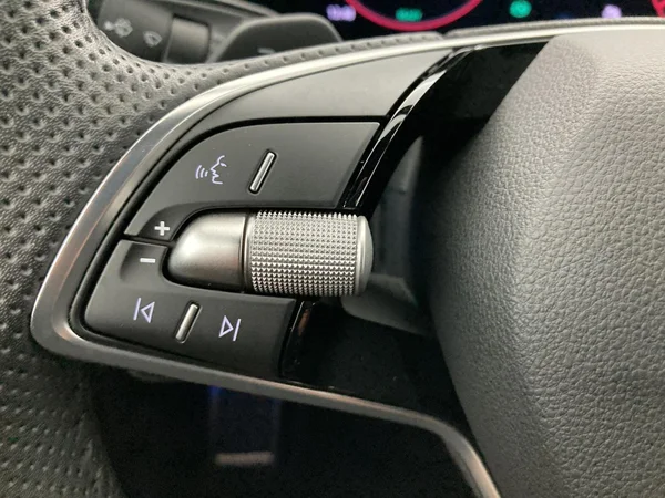 SKODA Kodiaq (2025) — foto 11 van 36