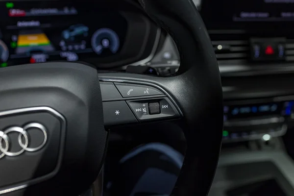 Audi Q5 (2023) — foto 21 van 34