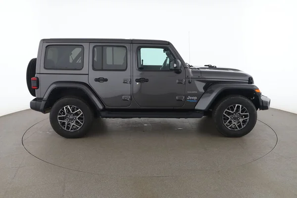 Jeep Wrangler Unlimited (2022) — foto 13 van 16