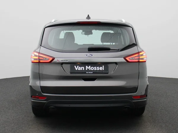 Ford S-Max (2022) — foto 35 van 39