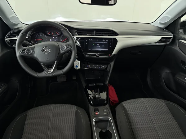 OPEL Corsa (2023) — foto 26 van 26