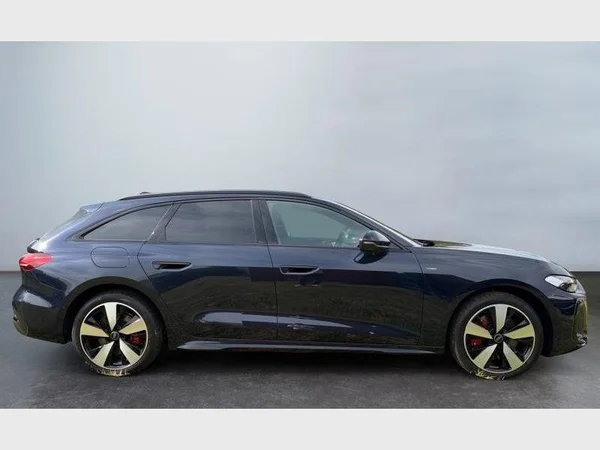 AUDI A5 Avant e-hybrid (2026) — foto 22 van 25