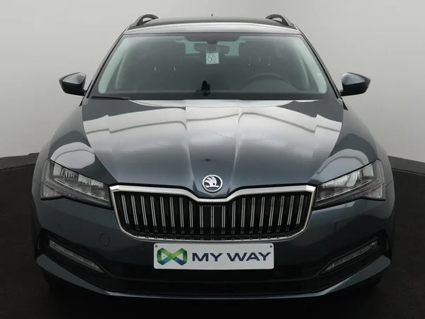 SKODA Superb Combi (2022) — foto 5 van 21