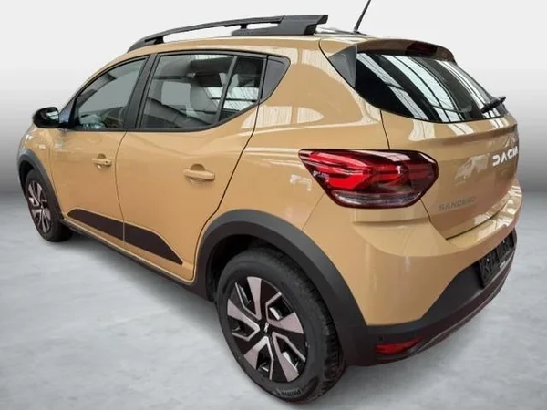 Dacia Sandero Stepway (2025) — foto 15 van 17