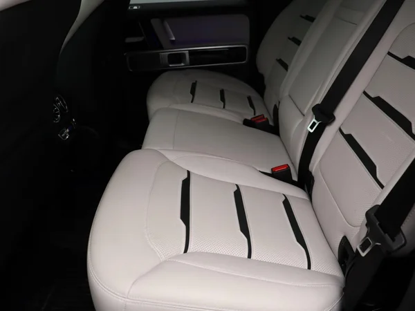 Mercedes-Benz G-Klasse (2023) — foto 15 van 30
