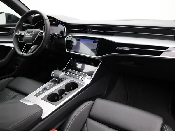 AUDI A6 PHEV (2022) — foto 18 van 24