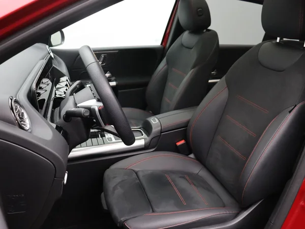 Mercedes-Benz B-Klasse (2025) — foto 20 van 32