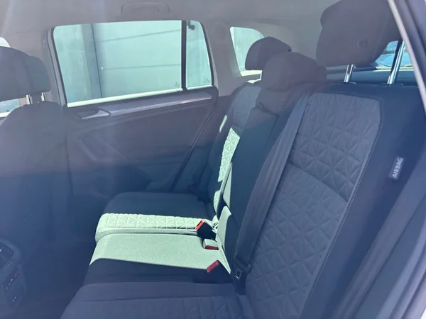 VOLKSWAGEN Tiguan eHybrid (PHEV) (2021) — foto 10 van 20