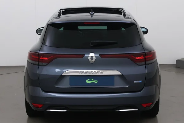 Renault Megane SW Phase II E-TECH (PHEV) (2021) — foto 19 van 24