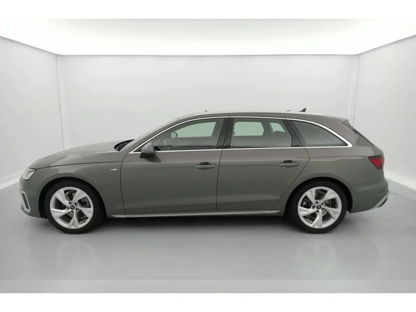 AUDI A4 Avant (2024) — foto 32 van 36