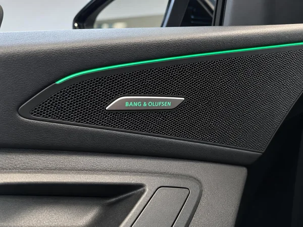 AUDI Q6 e-tron (2026) — foto 14 van 14