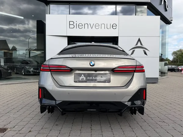 Bmw 520 (2024) — foto 27 van 31