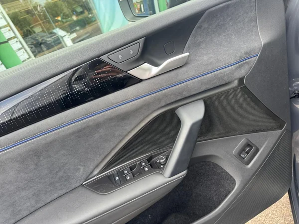 VOLKSWAGEN Tayron (2026) — foto 4 van 20