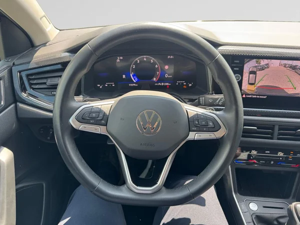 VOLKSWAGEN Taigo (2025) — foto 4 van 19